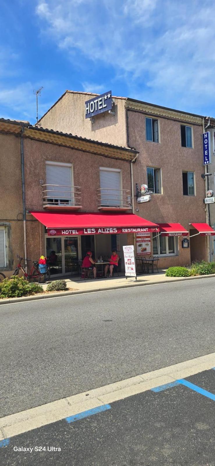 Hotel Restaurant Les Alizes Loriol Le Pouzin Exteriör bild
